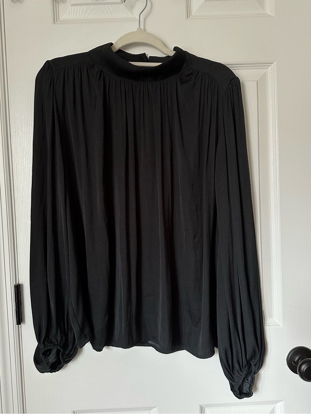 Banana Republic Black satin effect Long-Sleeve Pleated Mock Neck Top